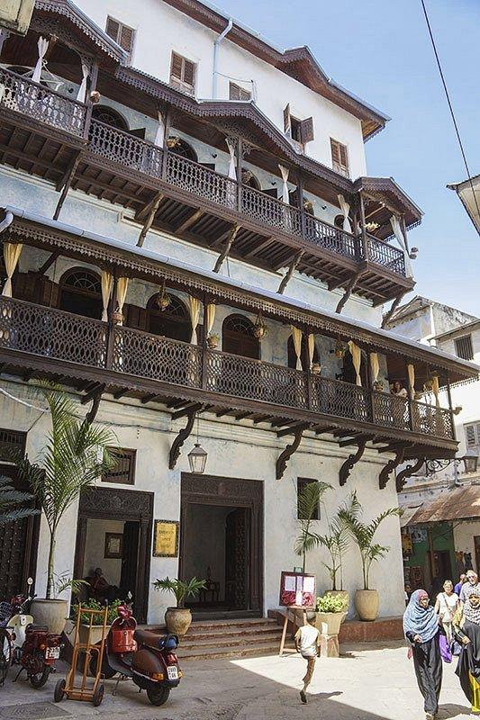 Emerson Spice Hotel