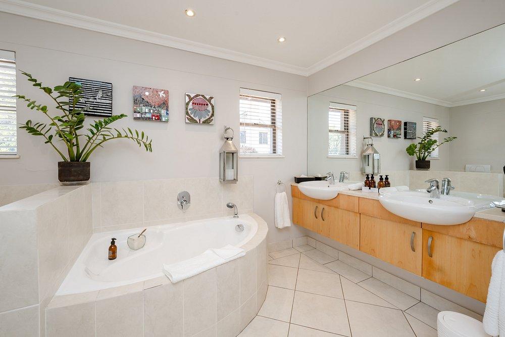 Camps Bay Retreat
