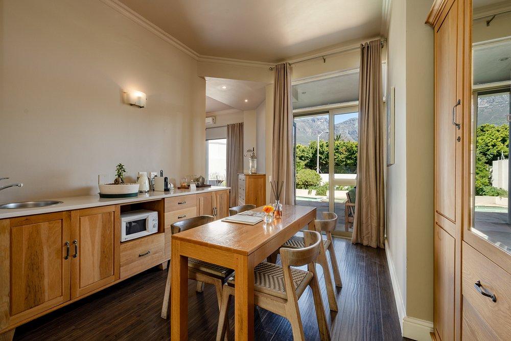 Camps Bay Retreat