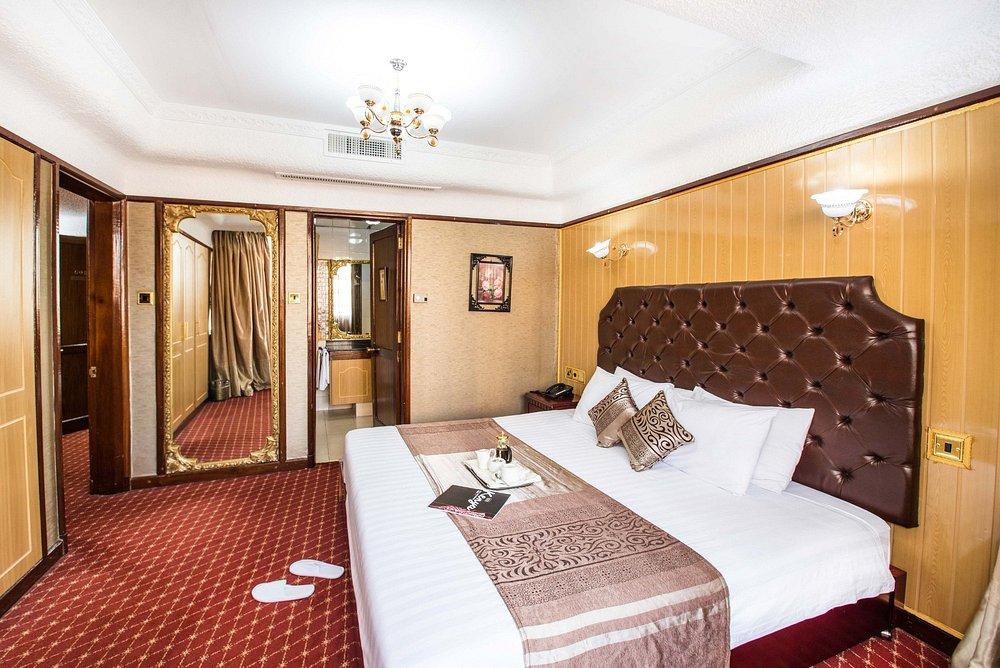 Nairobi Safari Club