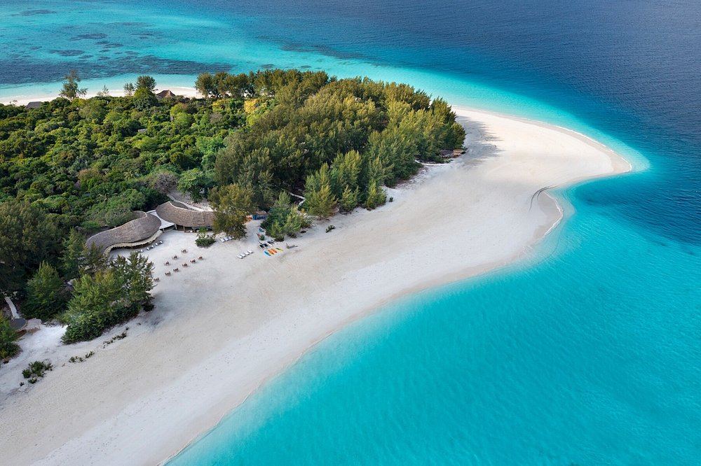 Mnemba Island Lodge
