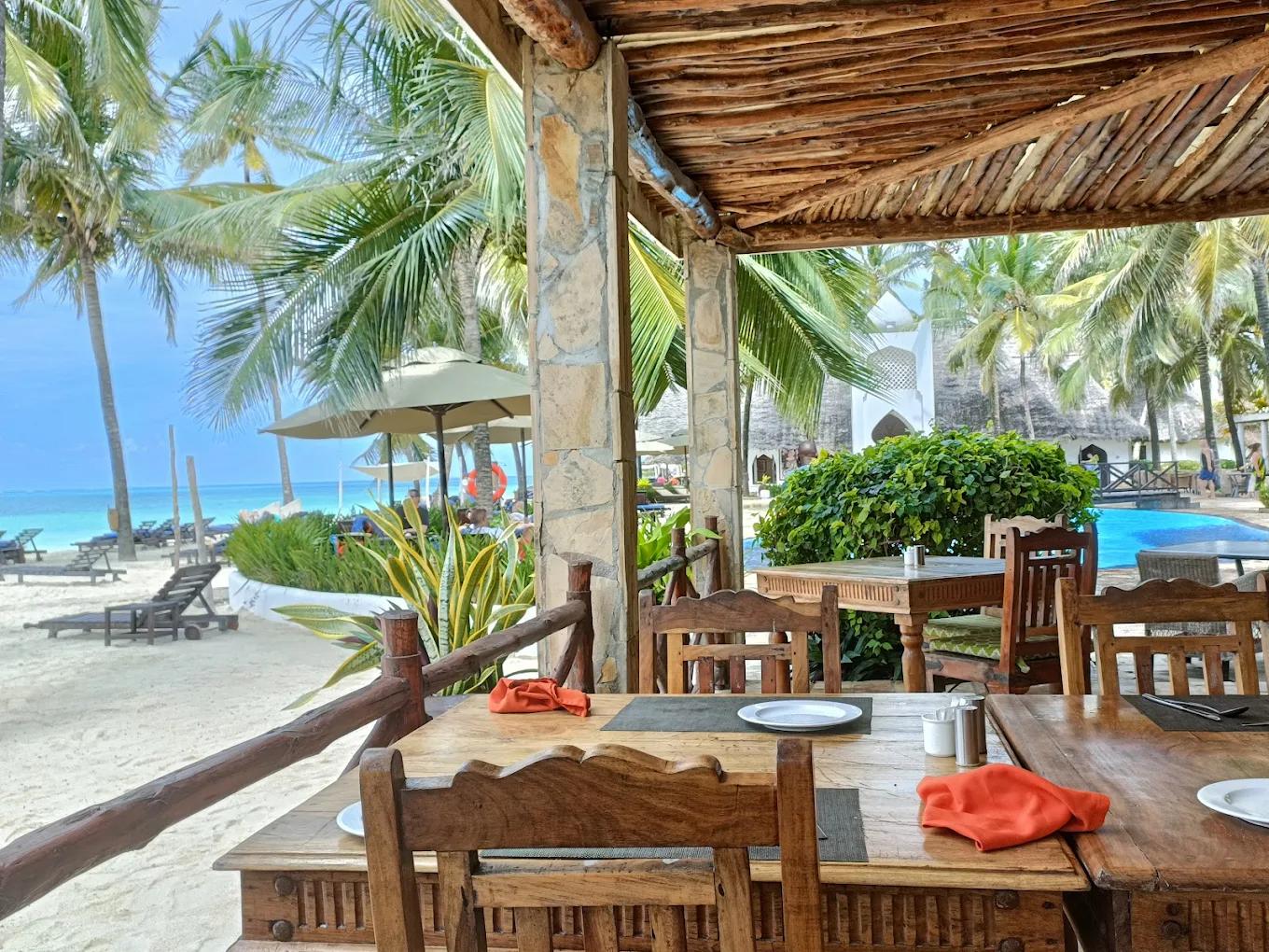 Sultan Sands Island Resort
