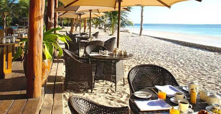 Sultan Sands Island Resort