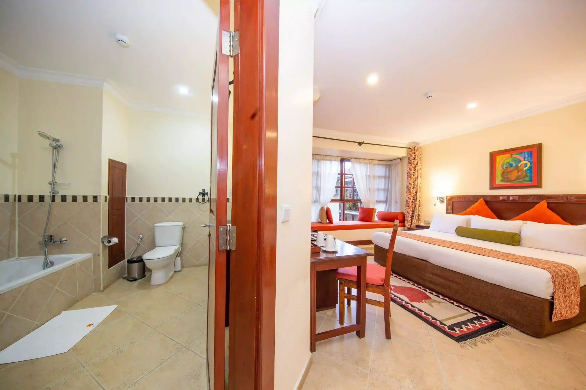 African Tulip Hotel