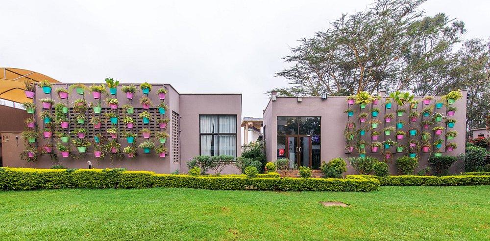Tamarind Tree Hotel