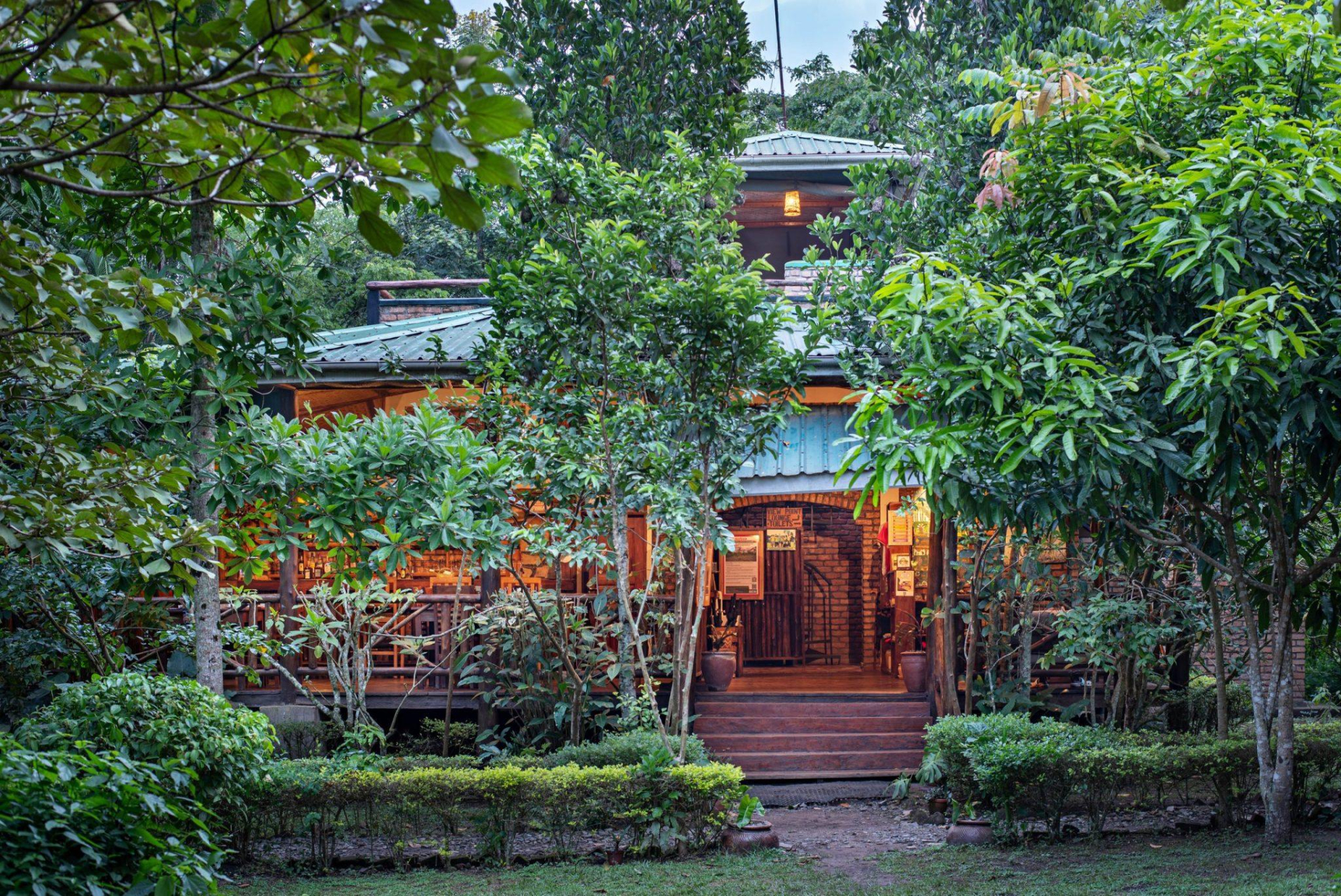 Ishasha Jungle Lodge