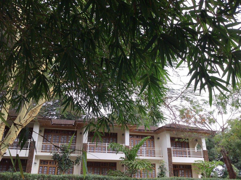Hunters Lodge