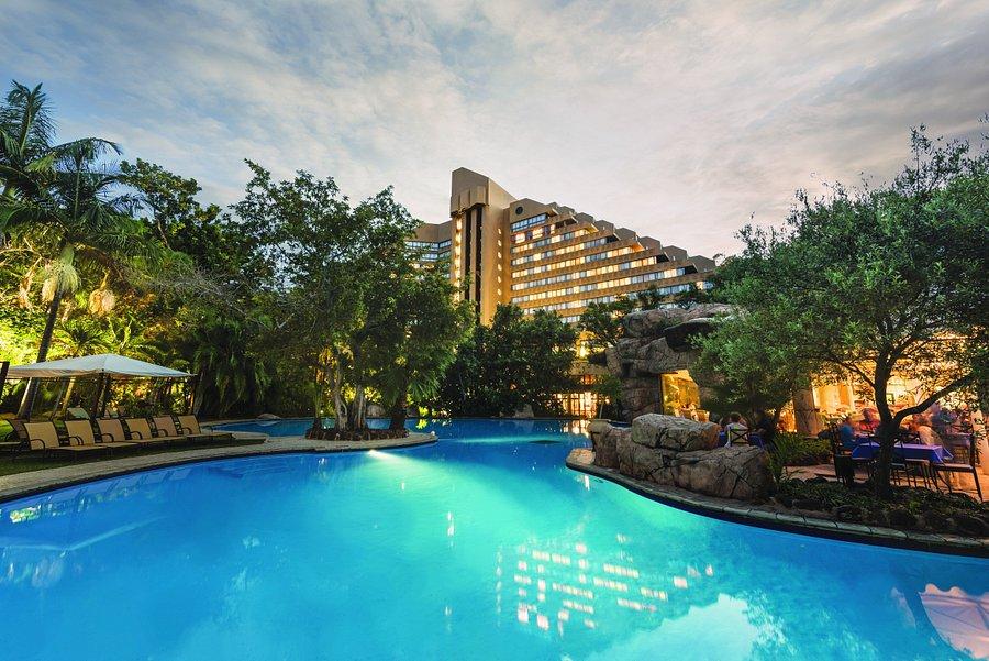 Sun City Cascades Hotel