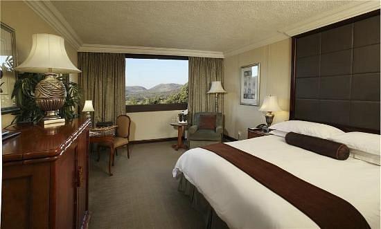 Sun City Cascades Hotel