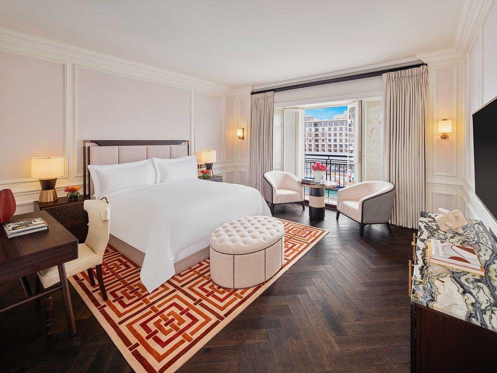 Cape Grace Hotel