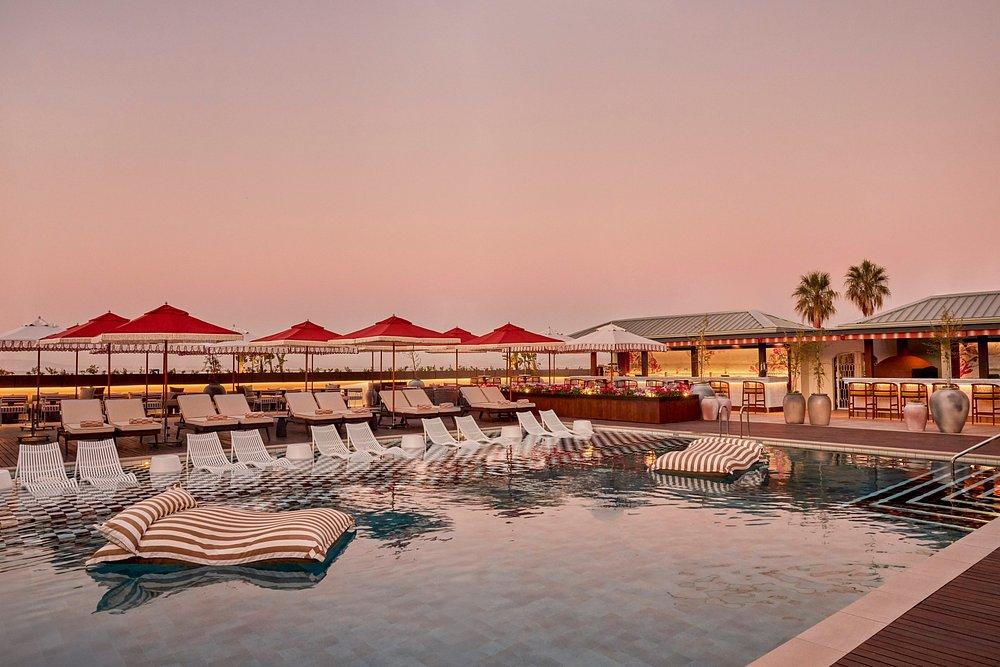 The Table Bay Hotel