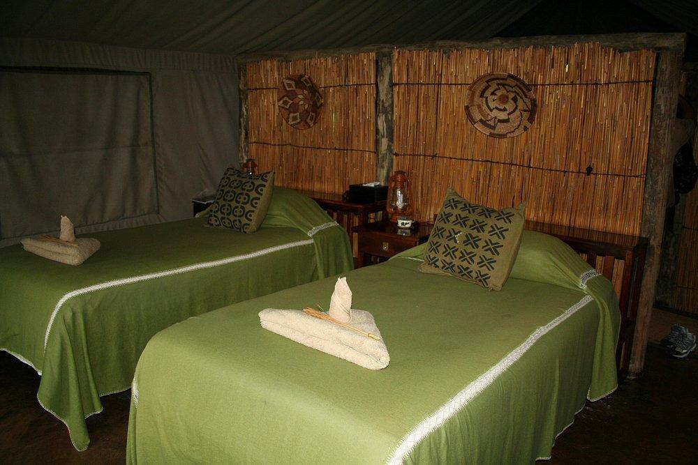 Kwando Lagoon Camp