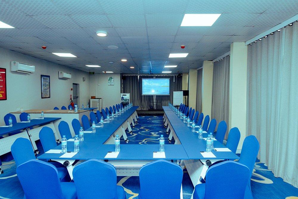 Holiday Inn Dar es Salaam