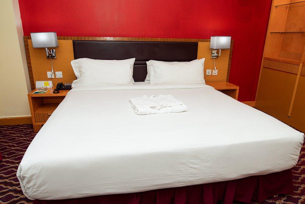 Holiday Inn Dar es Salaam