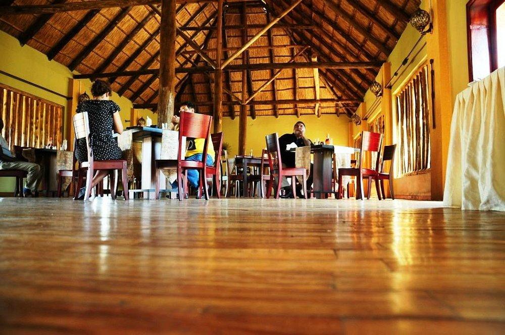 Pakuba Safari Lodge