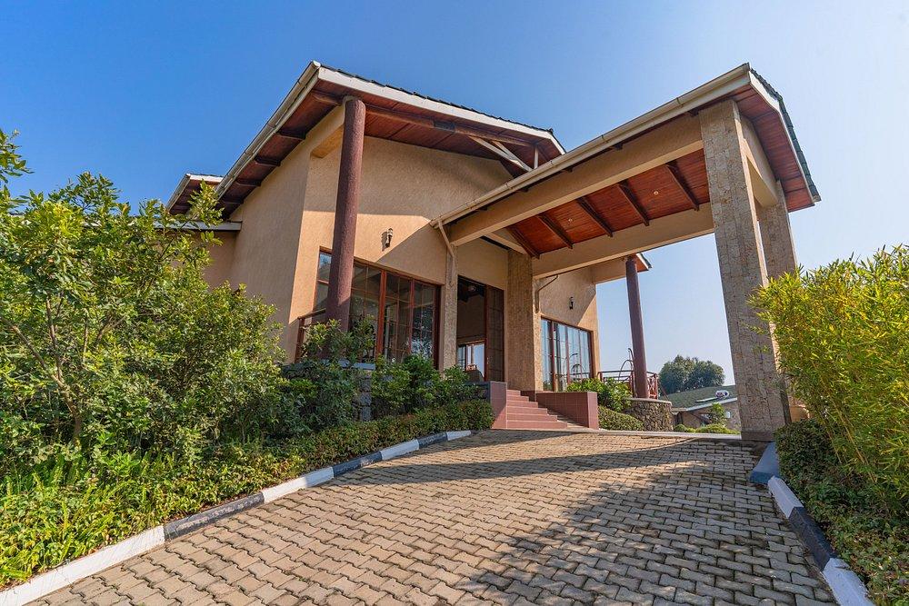 Gorilla Heights Lodge