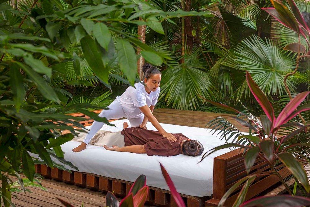 Maia Luxury Resort & Spa