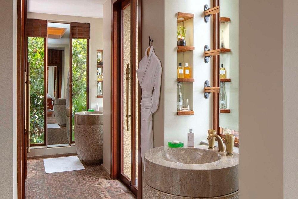 Maia Luxury Resort & Spa