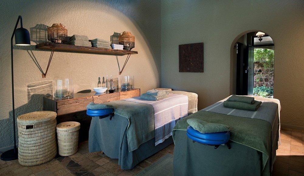 Bumi Hills Safari Lodge