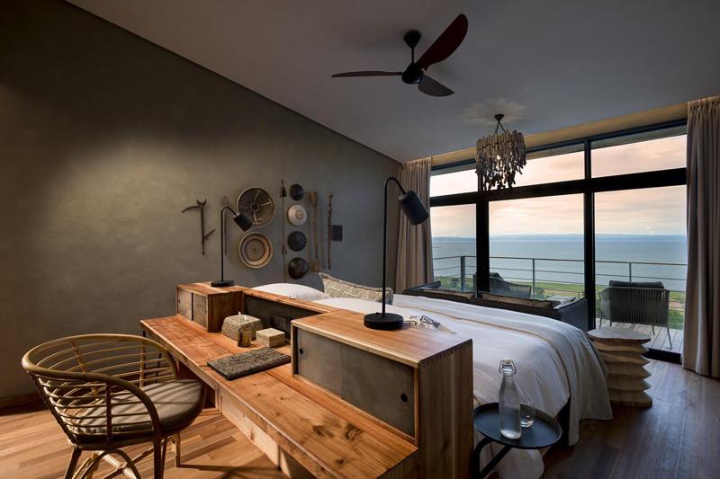 Bumi Hills Safari Lodge