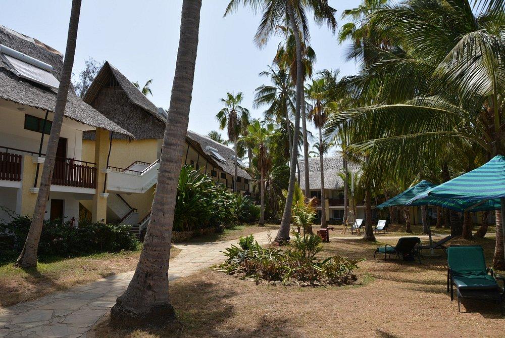 Bahari Beach Hotel Mombasa