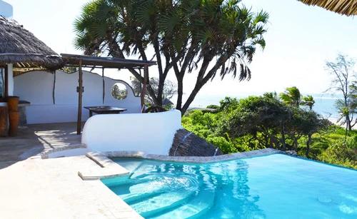 Naishi House