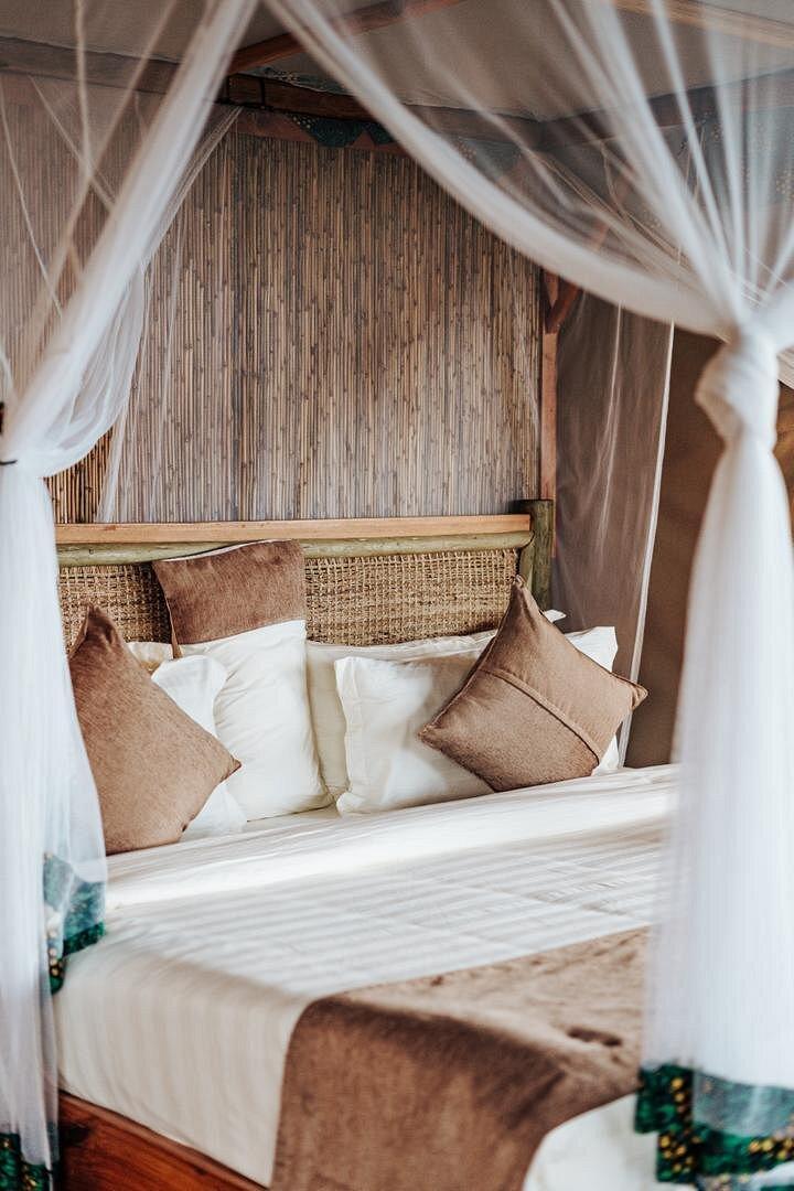 Kikorongo Safari Lodge