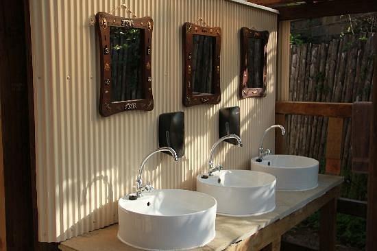 Wildebeest Eco Camp