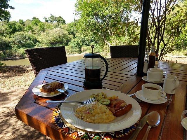 Mara Ngenche Safari Camp