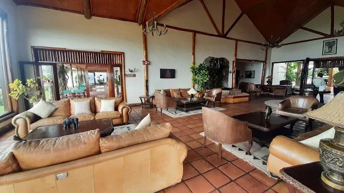 Mweya Safari Lodge