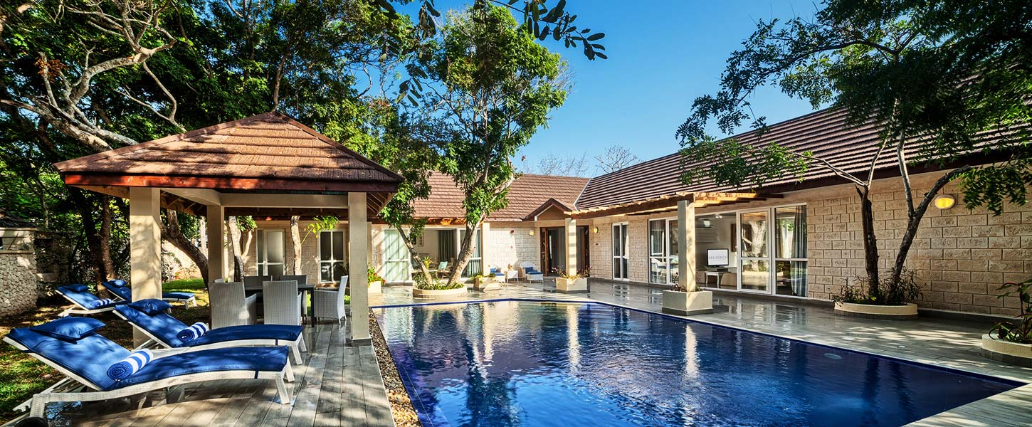 Leopard Beach Resort